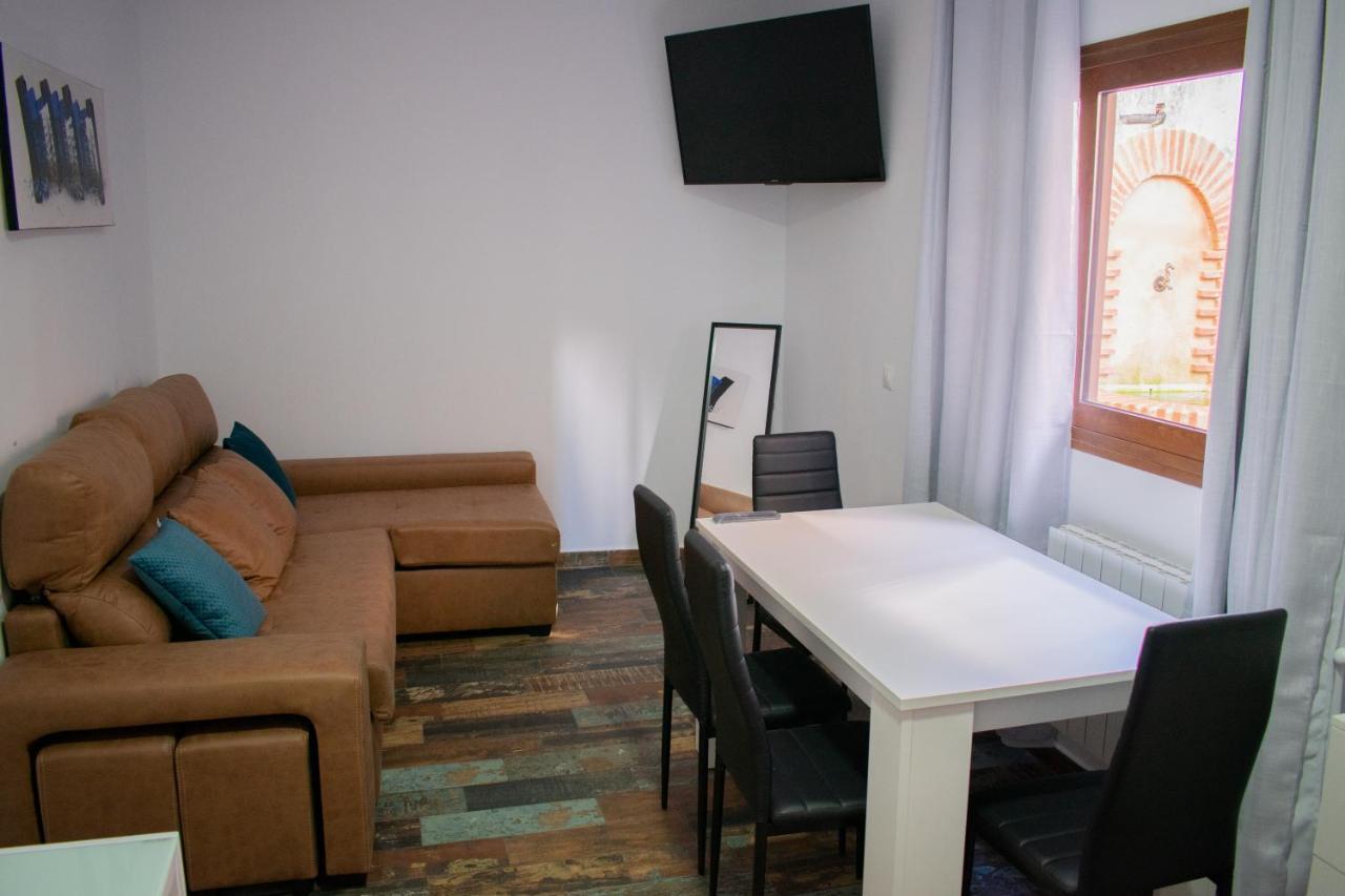 La Codosera Apartamentos Cerezo מראה חיצוני תמונה