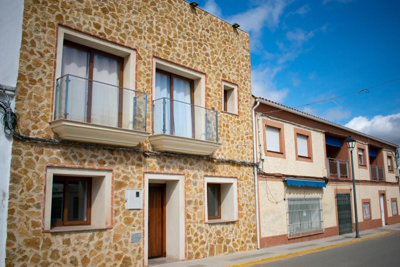La Codosera Apartamentos Cerezo מראה חיצוני תמונה
